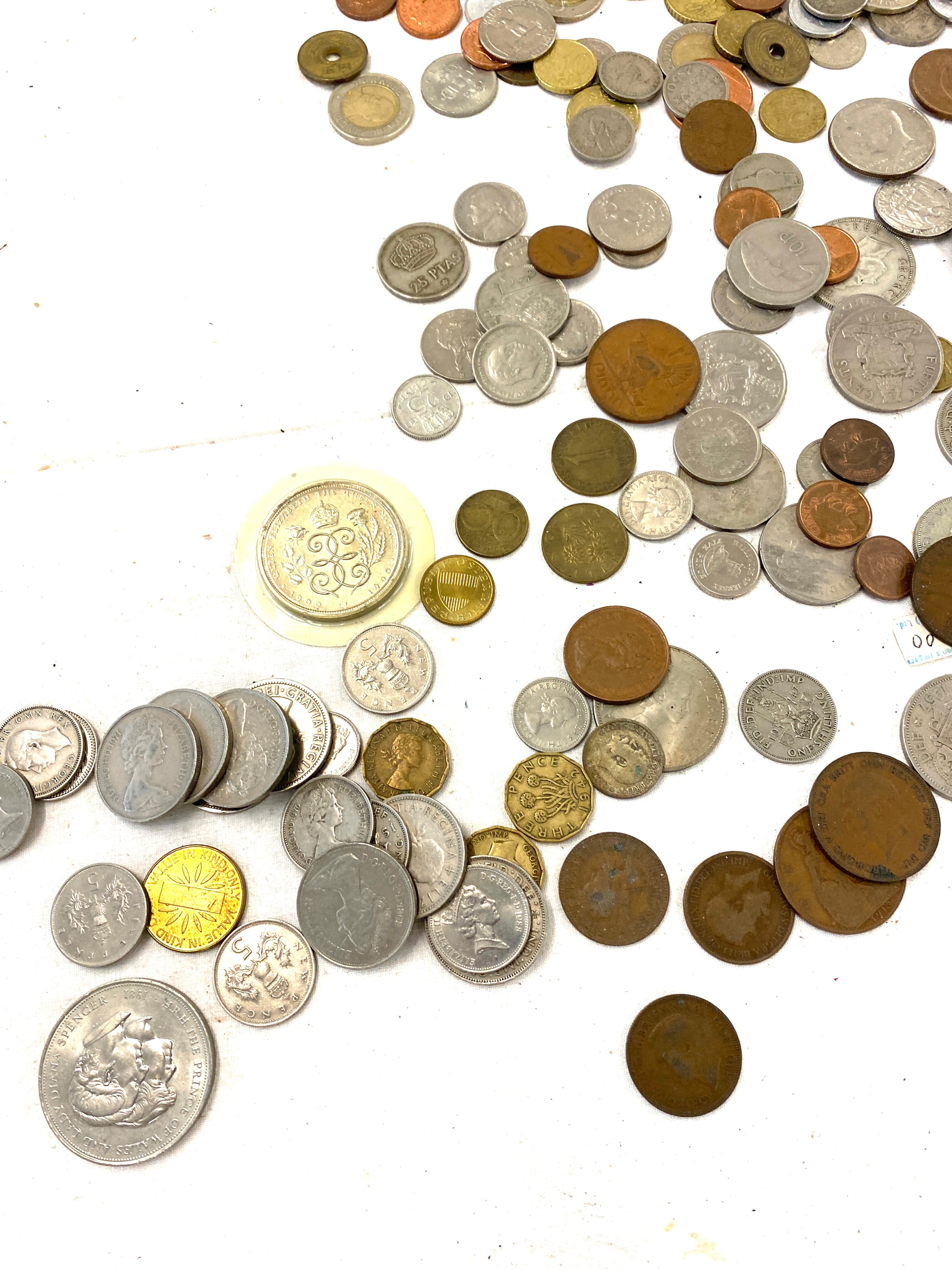 Large selection of vintage and later coins includes foreign etc - Image 2 of 8