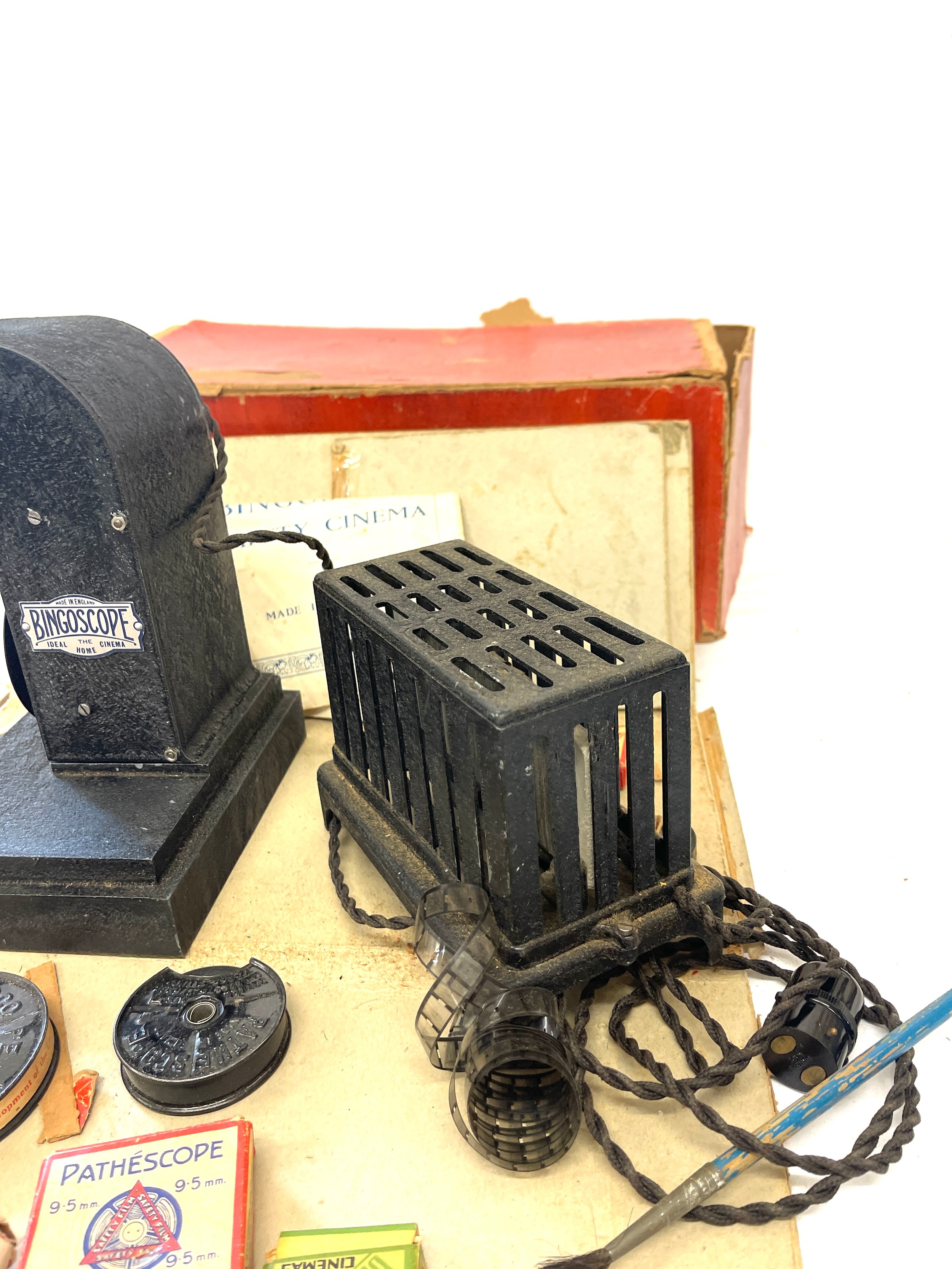 Bingoscope 9.5mm film projector and transformer, with 5 Films, untested - Image 2 of 4