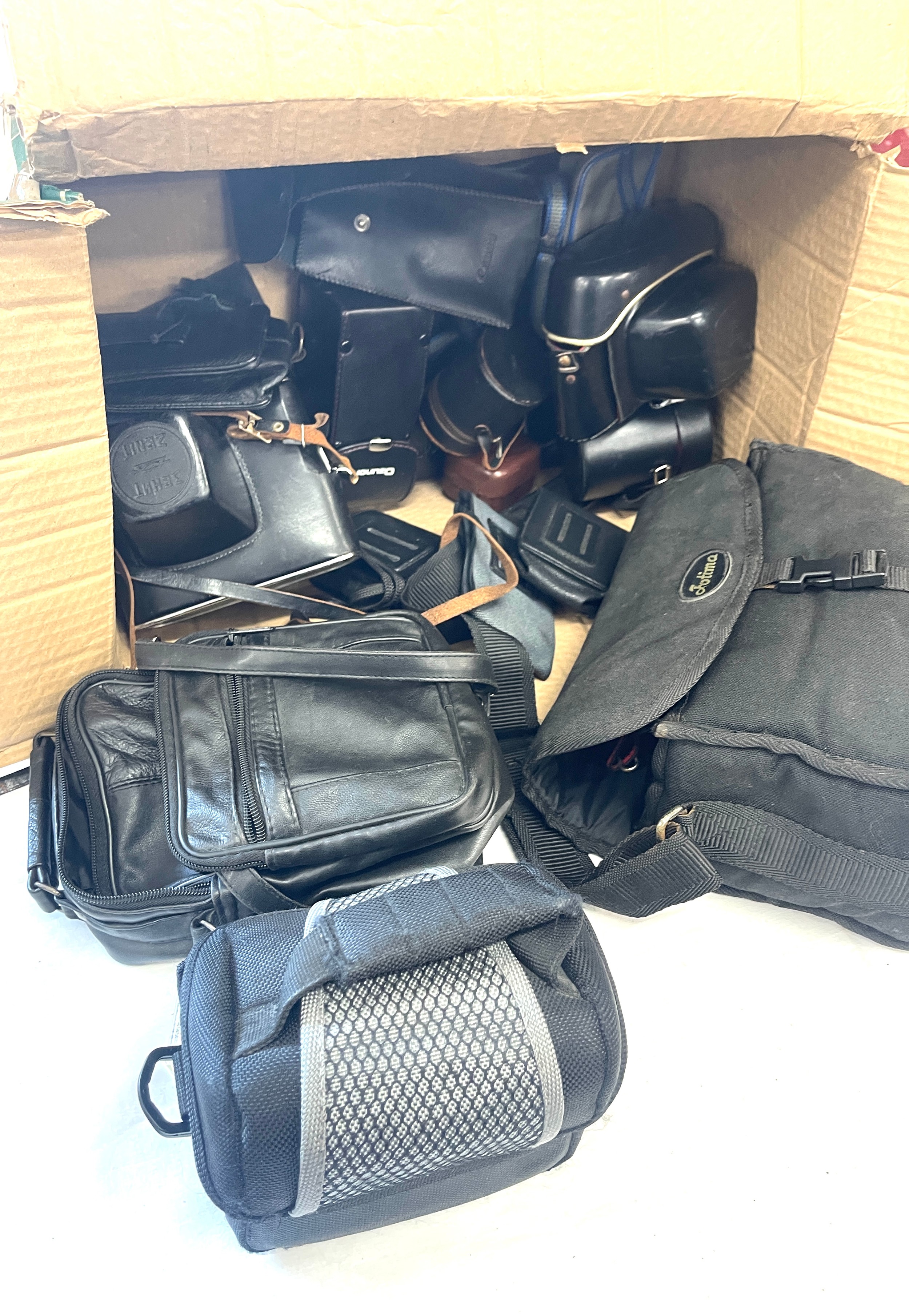 Large selection of empty camera bags - Image 6 of 7