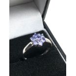 9ct white gold tanzanite ring weight 2.5g