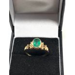 9ct gold emerald ring weight 3g