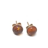 9ct gold amber earrings weight 1g