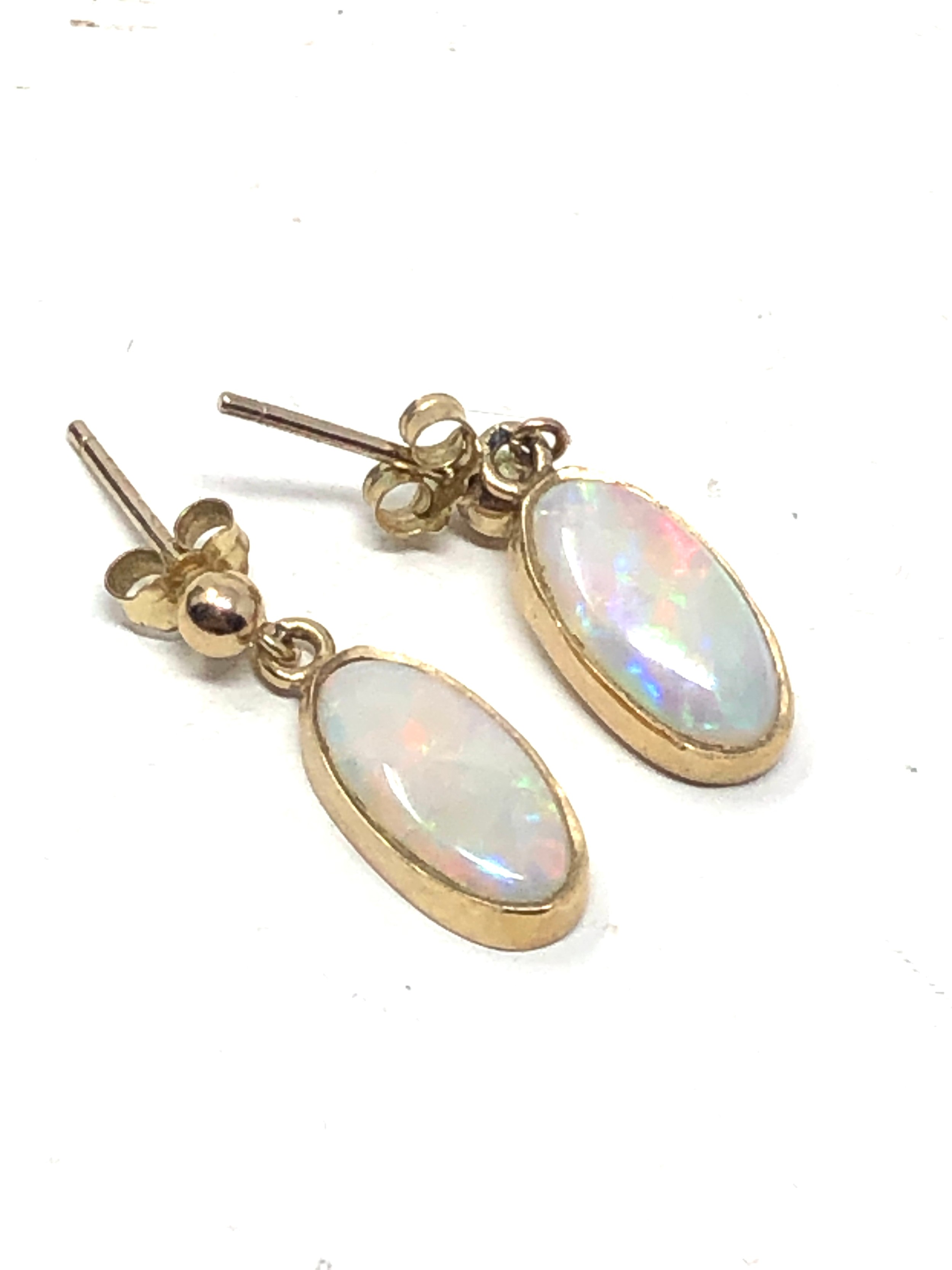 Fine 9ct gold opal earrings measure approx 1.9cm drop by 6.5cm wide opals measure approx 12mm by 6mm - Image 4 of 5