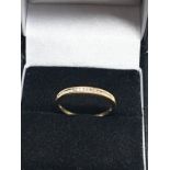 9ct gold diamond ring 1.4g