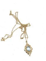 9ct gold topaz pendant necklace weight 1.6g