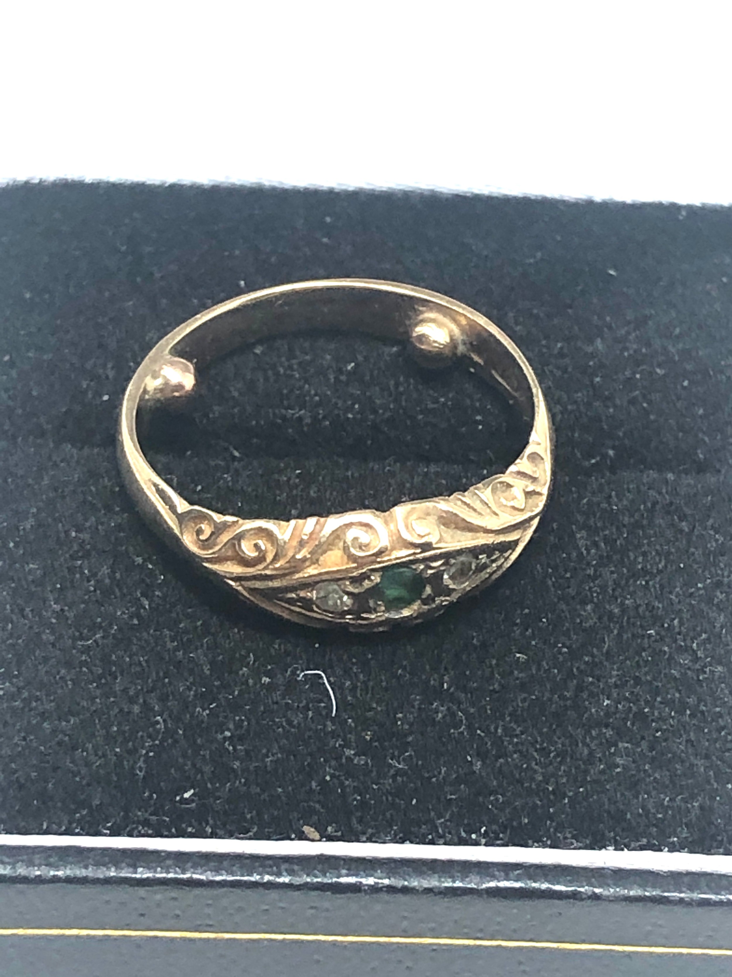 9ct gold vintage emerald & diamond dress ring (2.3g) - Image 2 of 3