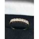 9ct gold diamond ring weight 2.5g