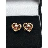 9ct gold garnet & pearl earrings weight 2.3g