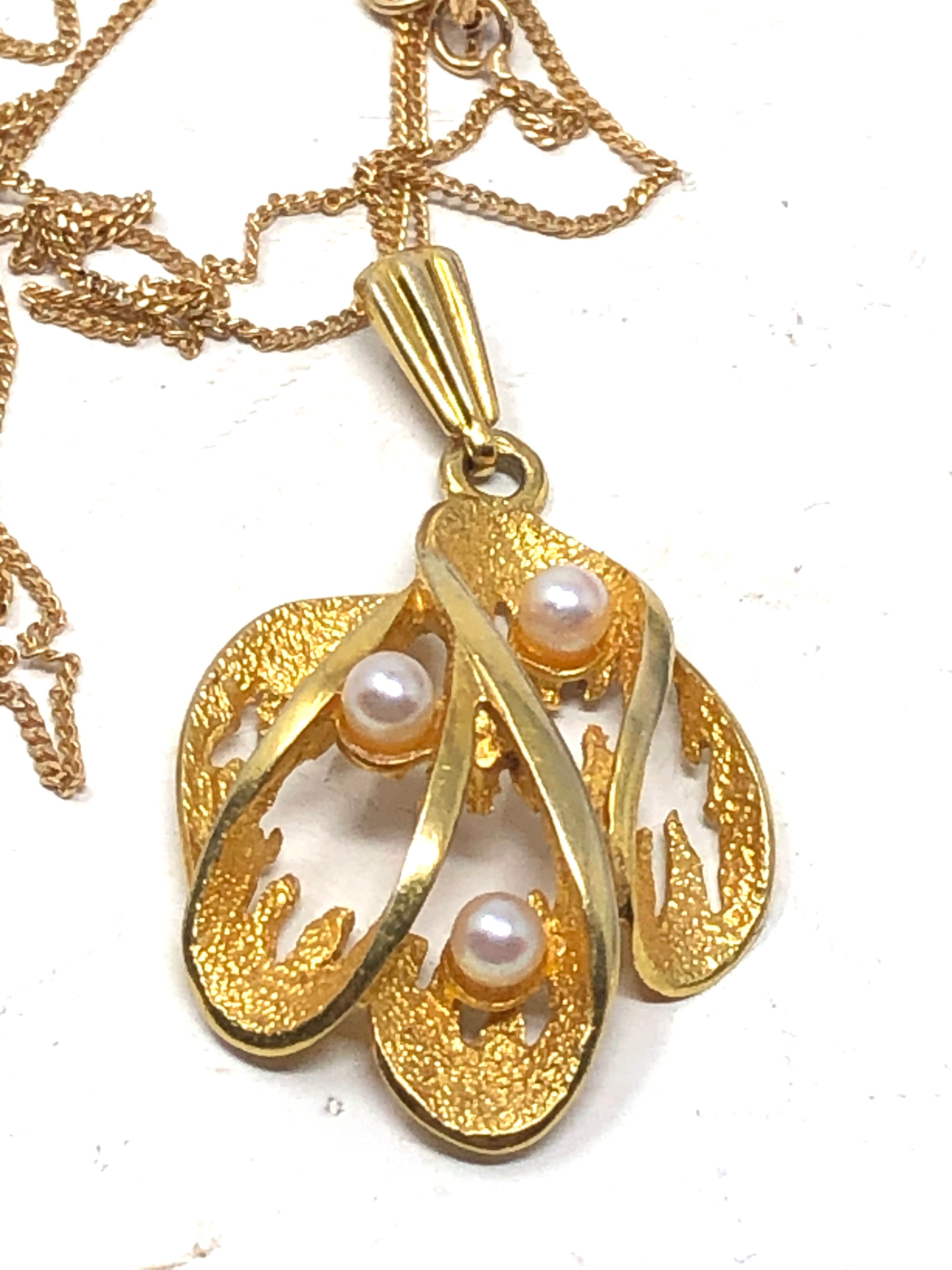 9ct gold pearl set pendant necklace 2.9g - Image 2 of 3