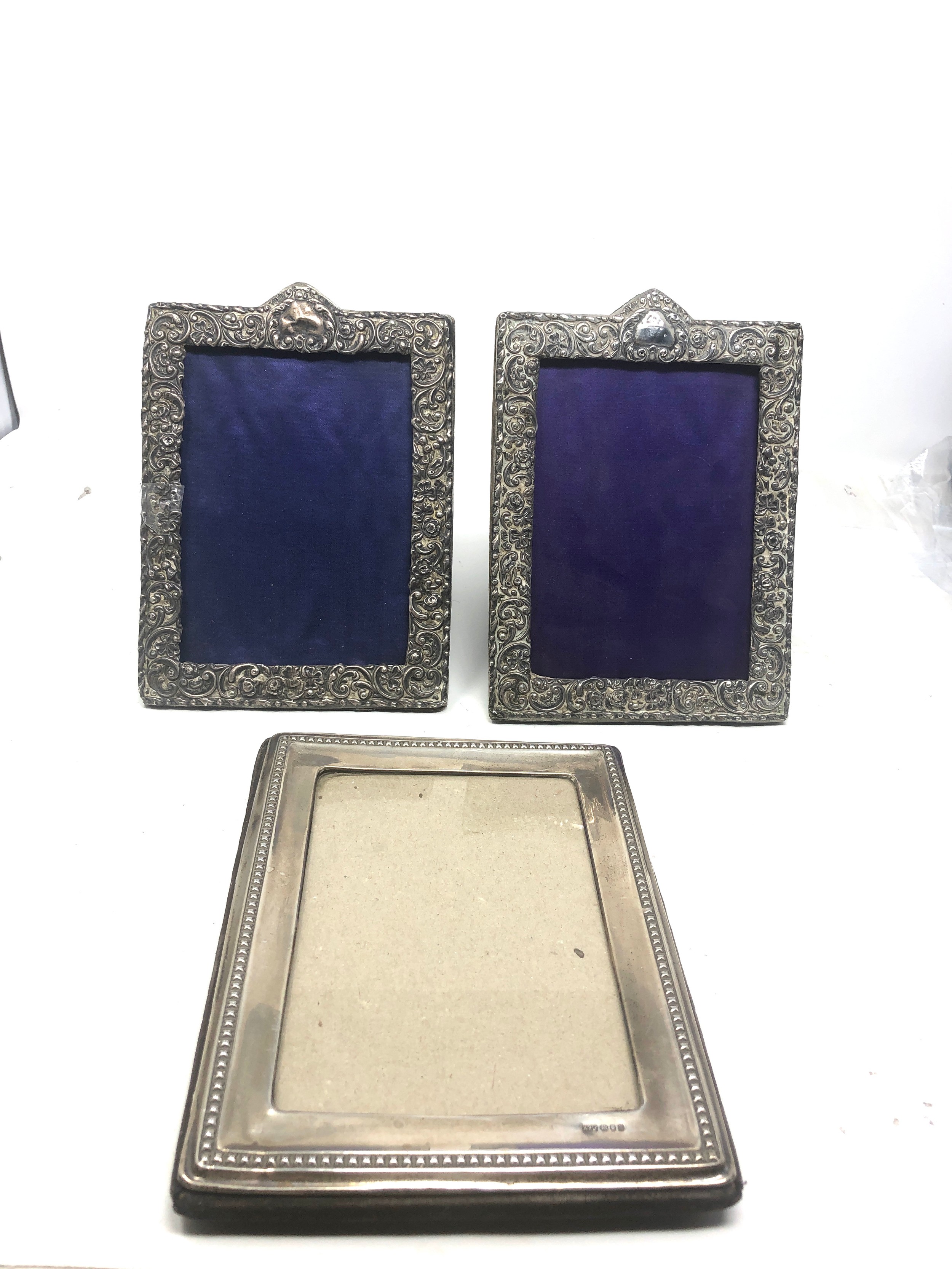 3 silver picture frames missing glass - Image 2 of 6