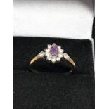 9ct gold amethyst & clear stone ring weight 1.9g