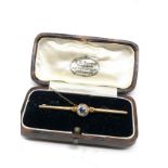 Fine 18ct gold diamond & sapphire brooch measures approx 5.8cm diamond & sapphire head measures