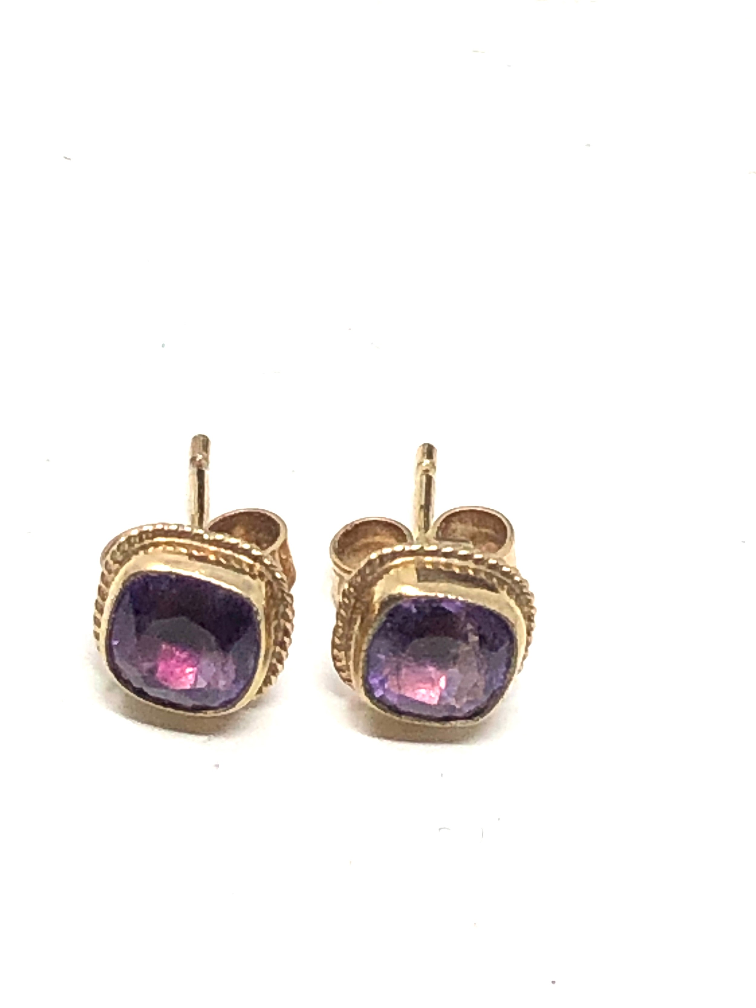 9ct gold amethyst earrings weight 1.1g - Image 3 of 4