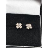 10ct white gold diamond earrings weight 1.2g