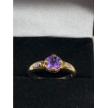 9ct gold amethyst & diamond ring weight 2g