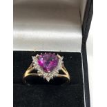 9ct gold amethyst & diamond ring weight 3.8g