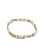 9ct gold jade panel bracelet (8.3g)