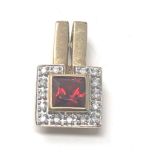 9ct Gold Diamond Framed Garnet Pendant (2.4g)