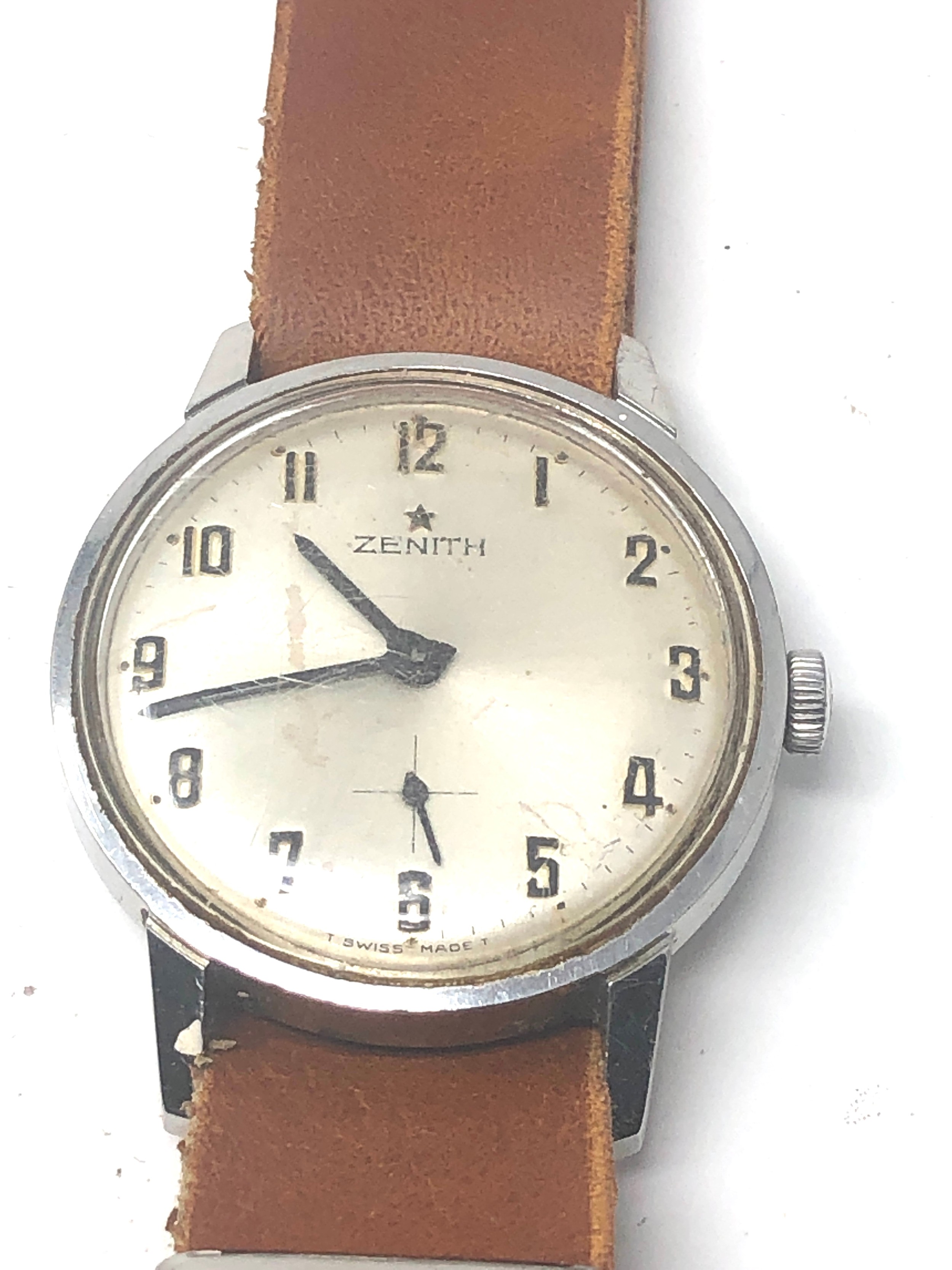 Vintage Zenith presentation Gents wristwatch the watch is ticking