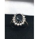 9ct Gold Vintage Sapphire & Clear Gemstone Halo Ring (4g)