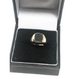 9ct Gold Bloodstone Signet Ring (3.1g)