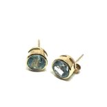 9ct gold topaz earrings 2.2g