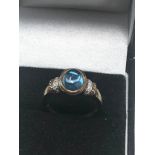 9ct Gold Vintage Blue Topaz & Diamond Dress Ring (4.1g)