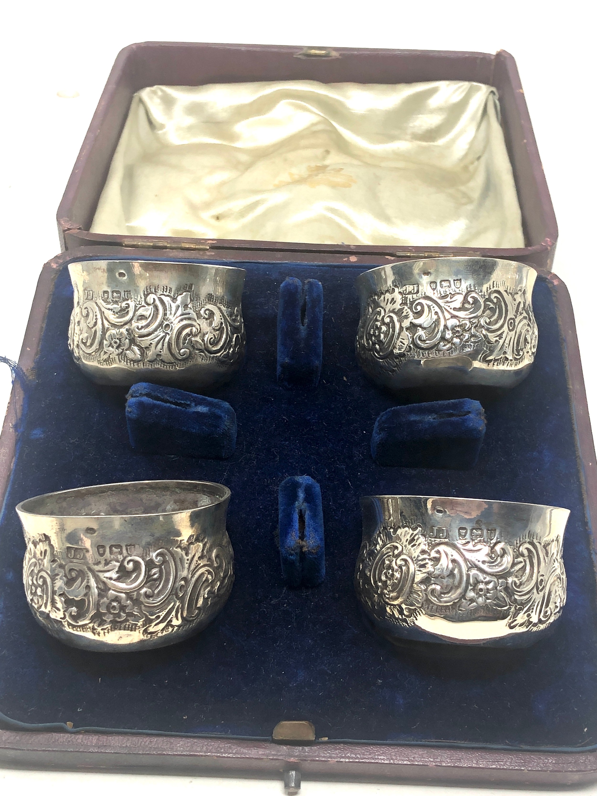 4 boxed antique silver salts London silver hallmarks no spoons - Bild 2 aus 4