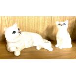 2 Beswick cat ornaments, good overall condition