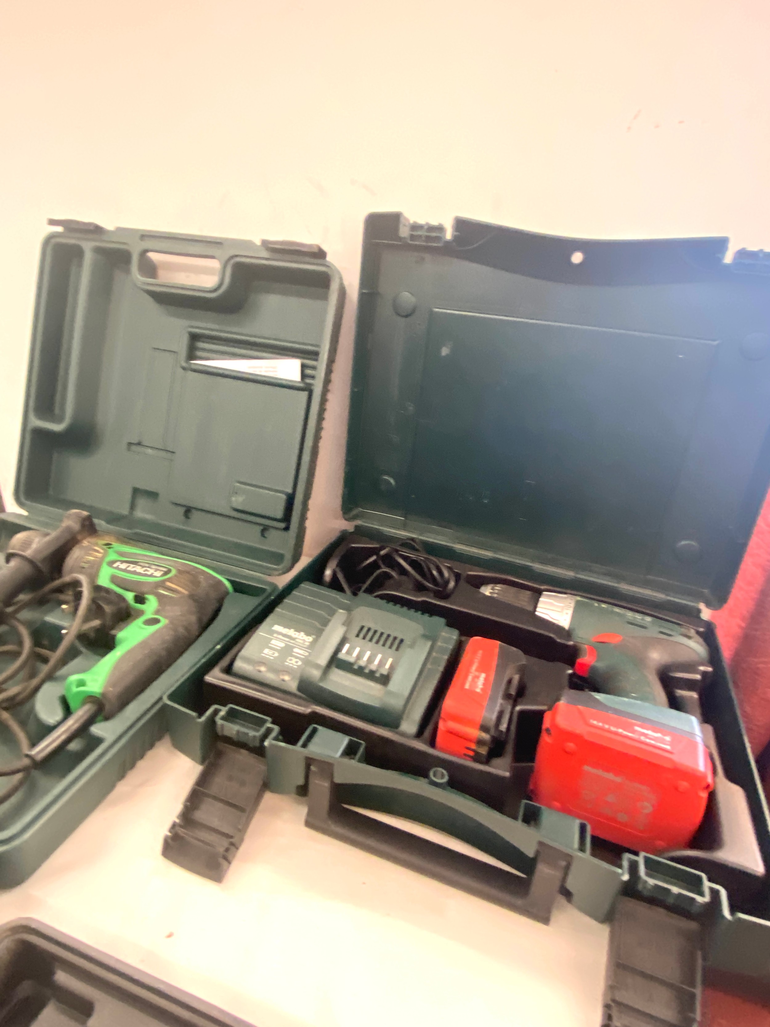 Selection cased hand tools to include Metavo AS30, Hitachi, Bosch headge trimmer etc
