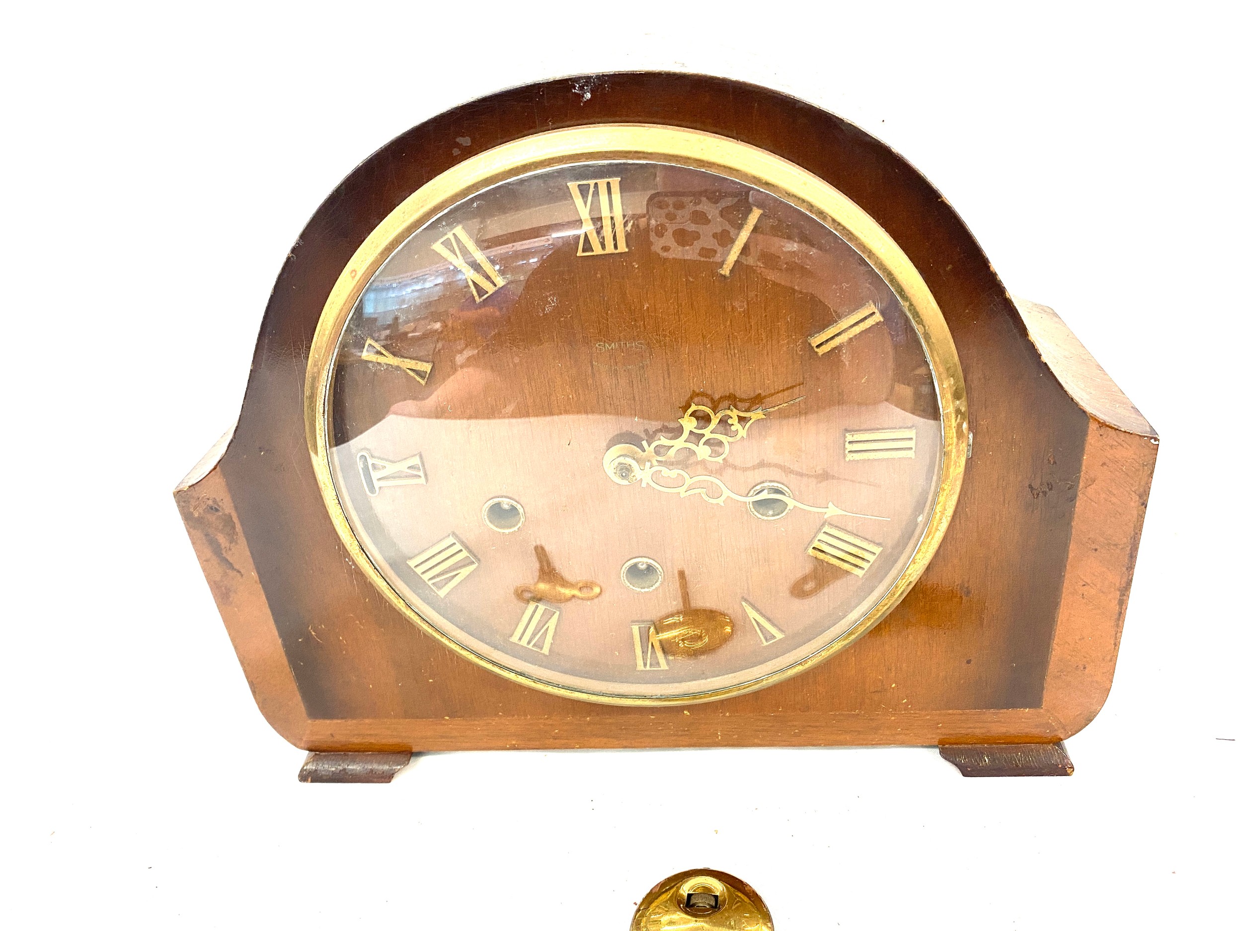 Smiths 3 Key hole mantle clock, with key and pendulum , untested - Image 3 of 4