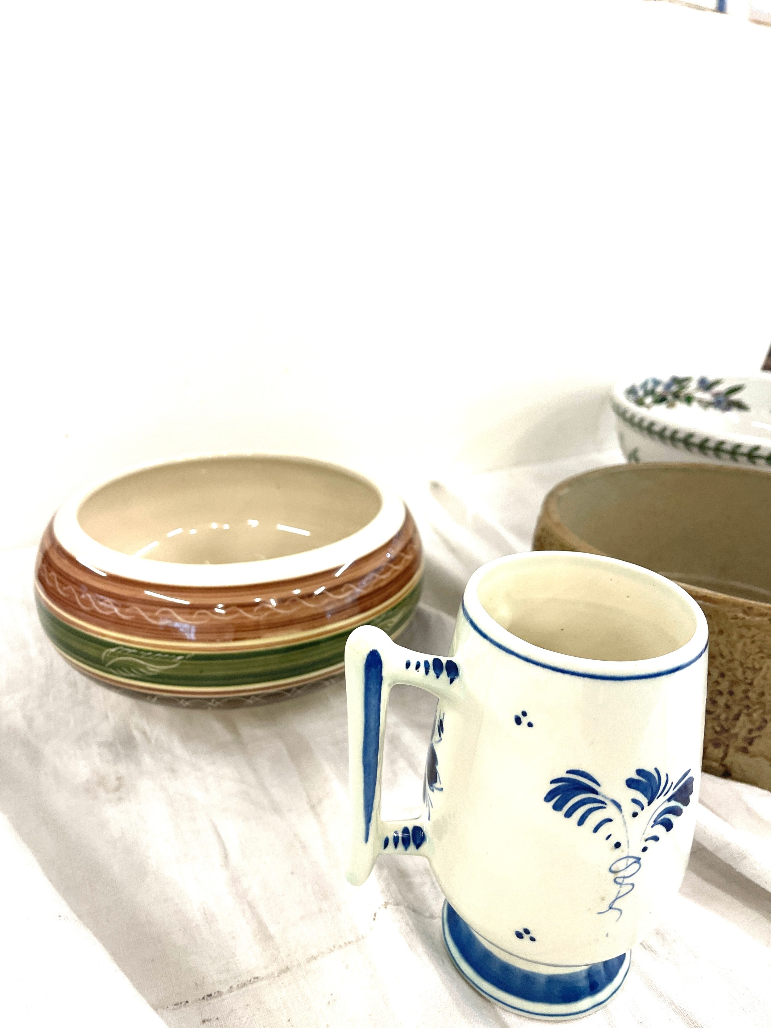 Selection of assorted pottry includes Delfts hand painted pottery, Dragon pottery, Hillstone, - Image 4 of 5