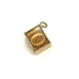 Vintage 9ct gold 10 shilling note charm total weight 3.2grams