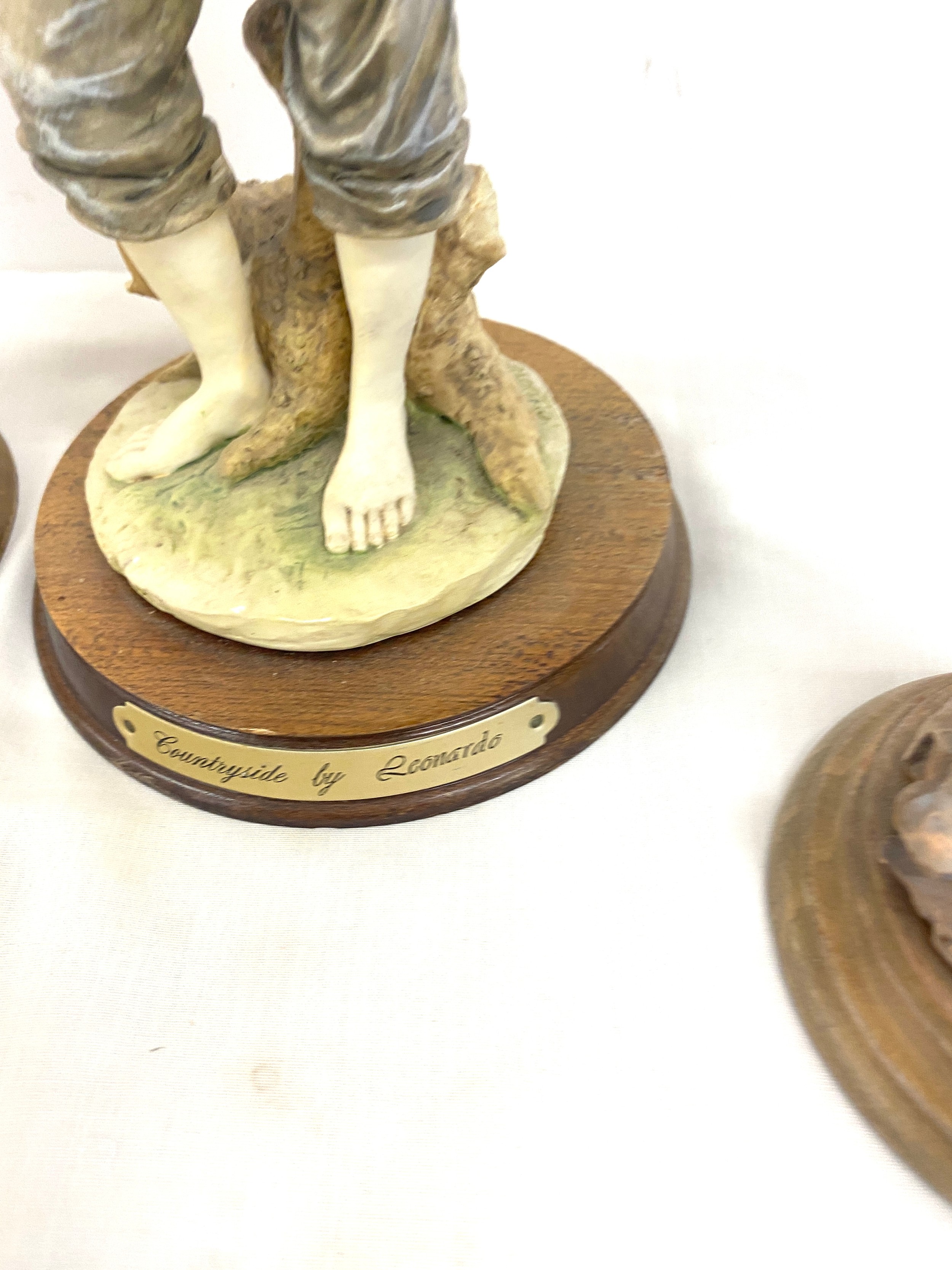 Selection of antique and later figurines, all in good overall condition - Image 4 of 6