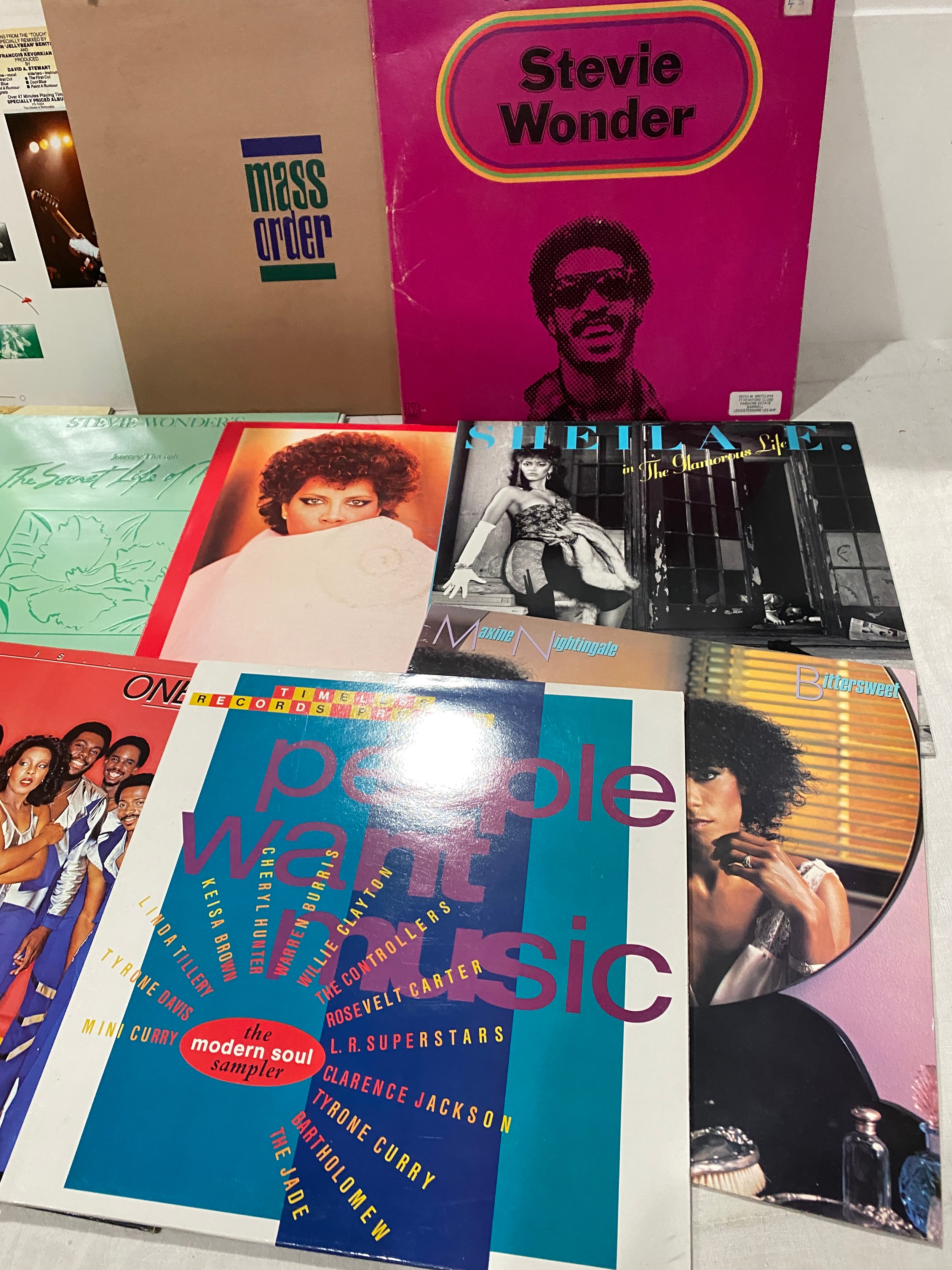 Selection of Soul and R&B LPs Vinyl records to include Stevie Wonder, Patti Austin, Soul Sampler etc - Bild 3 aus 4