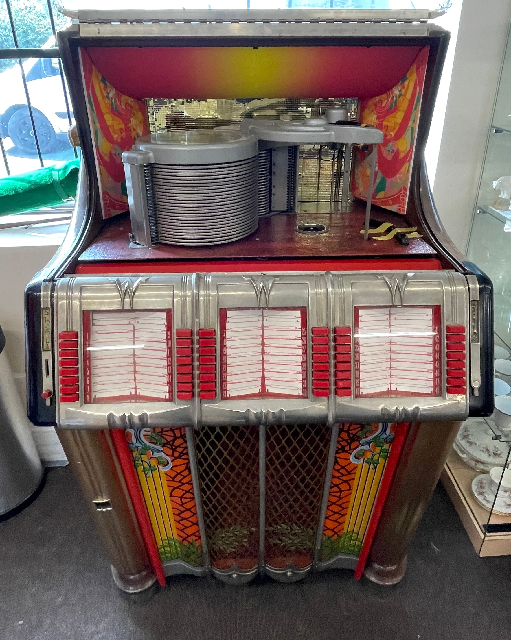 An Original 1950's Wurlitzer 1250 Jukebox, working order however in need of new playing lever - Bild 7 aus 8