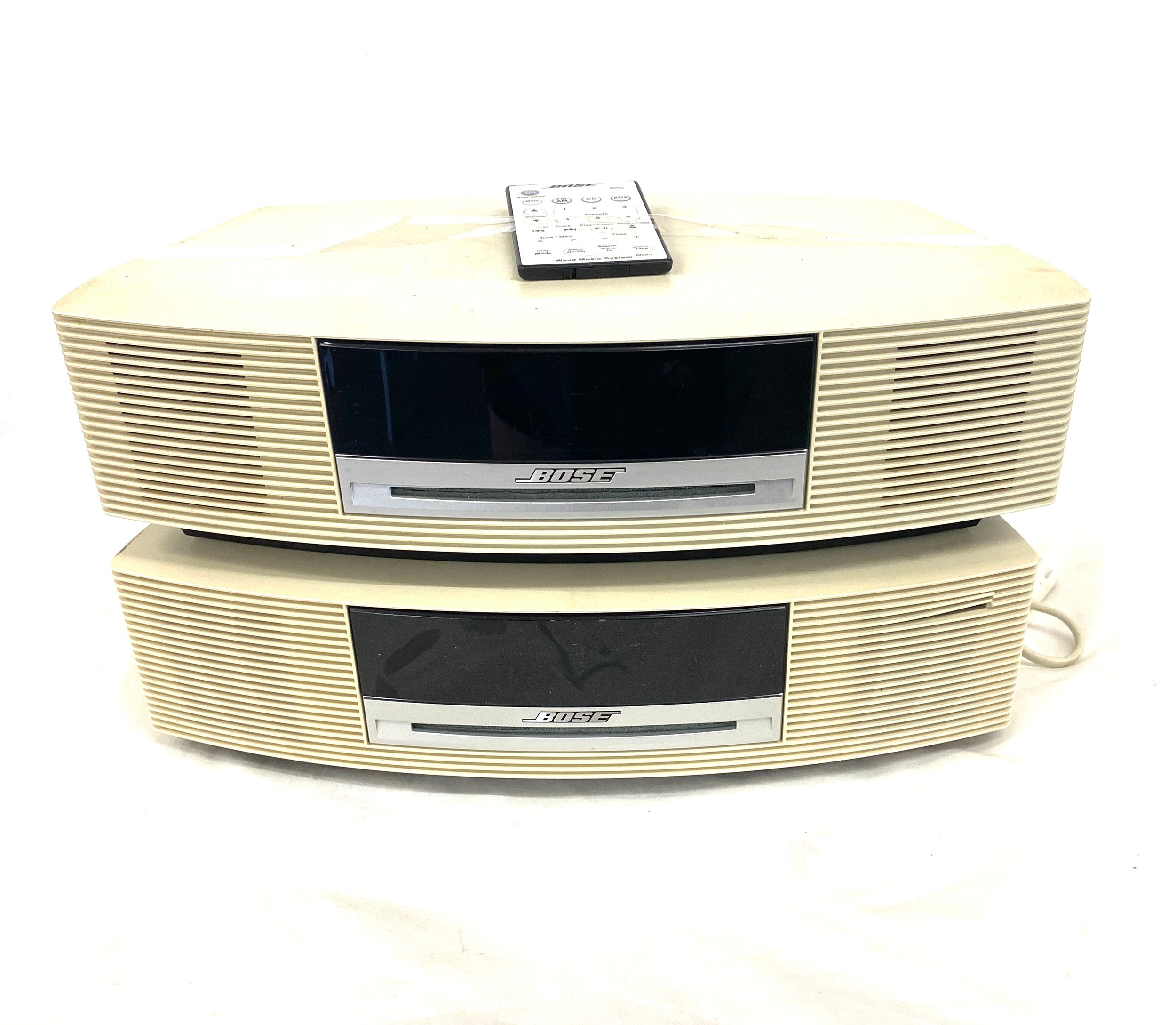 A pair of Bose wave music system model no AWRCC6- untested - Bild 4 aus 4