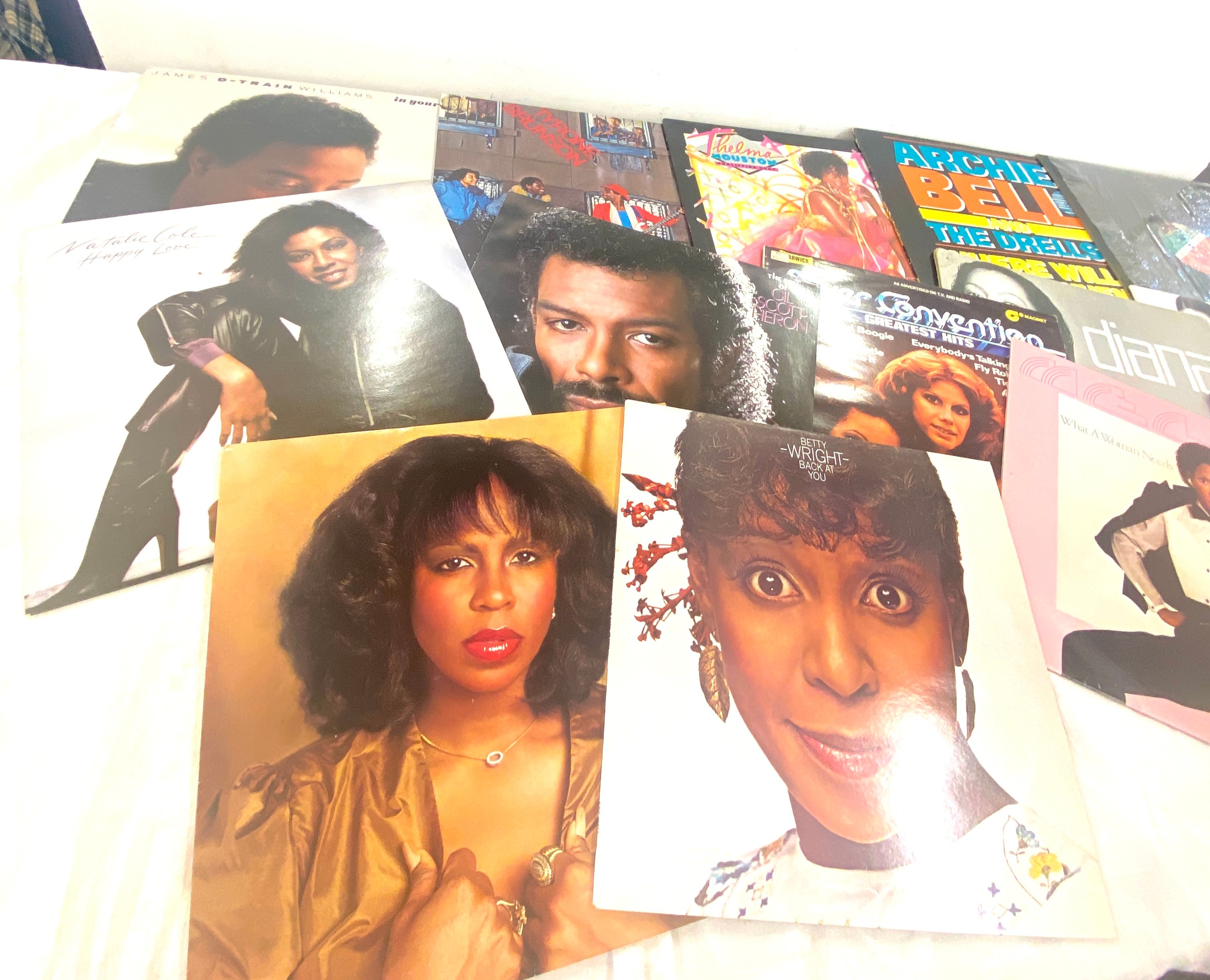 Selection of assorted LPs includes Betty Wright, Melbra Moore, Silver convention Tyrone Brunson etc - Bild 2 aus 4