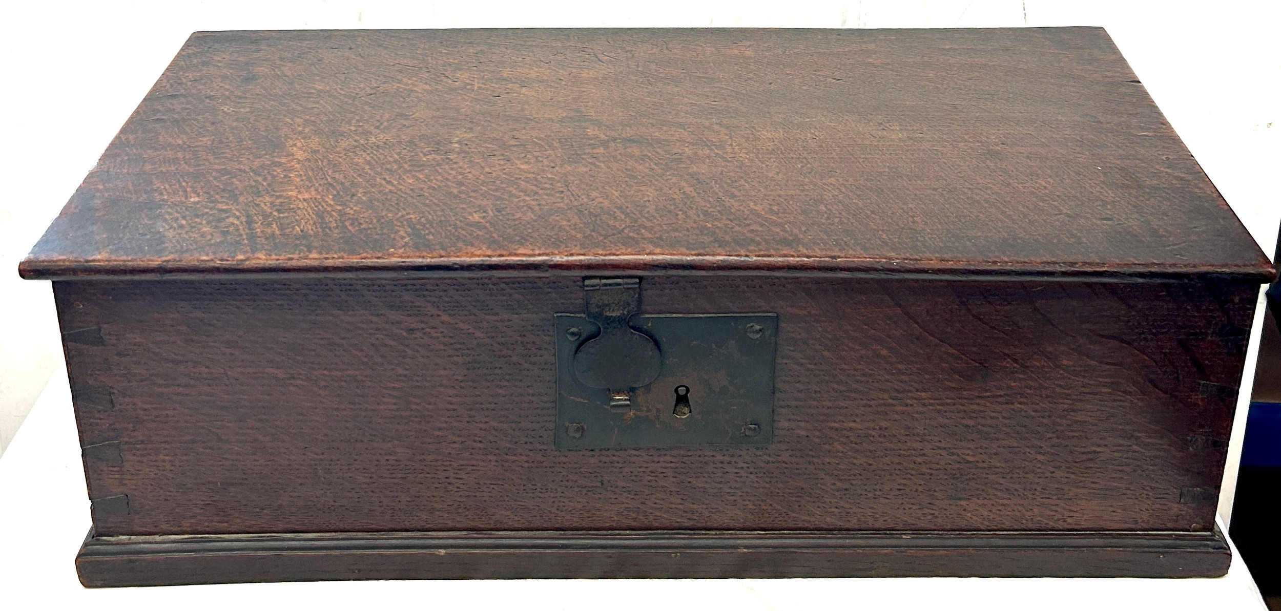 Period bible box, 2 locks, however no keys, approximate measurements: Height 7.5 inches, Width 22.