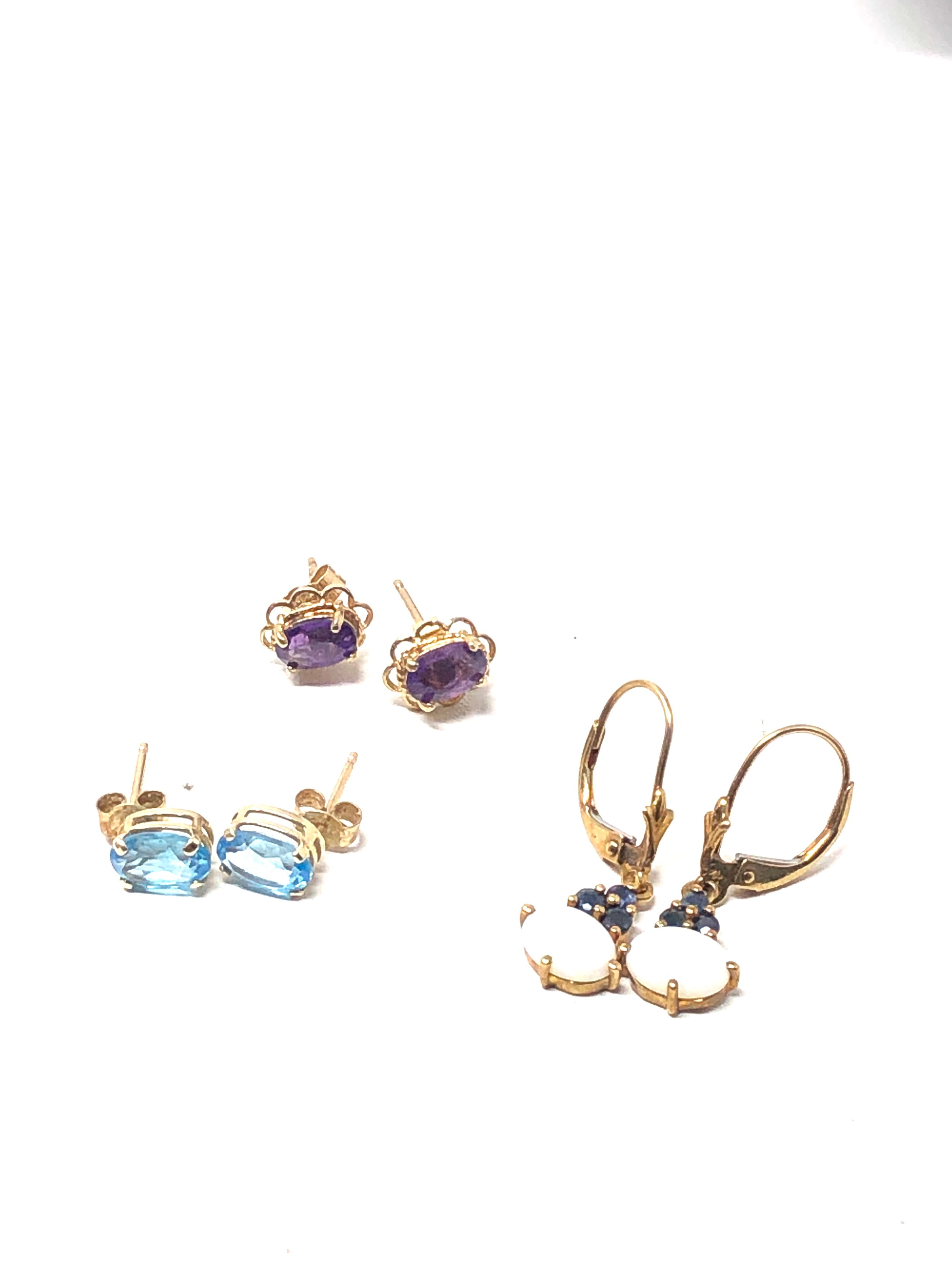 3 x 9ct gold paired gemstone stud earrings inc. amethyst & sapphire