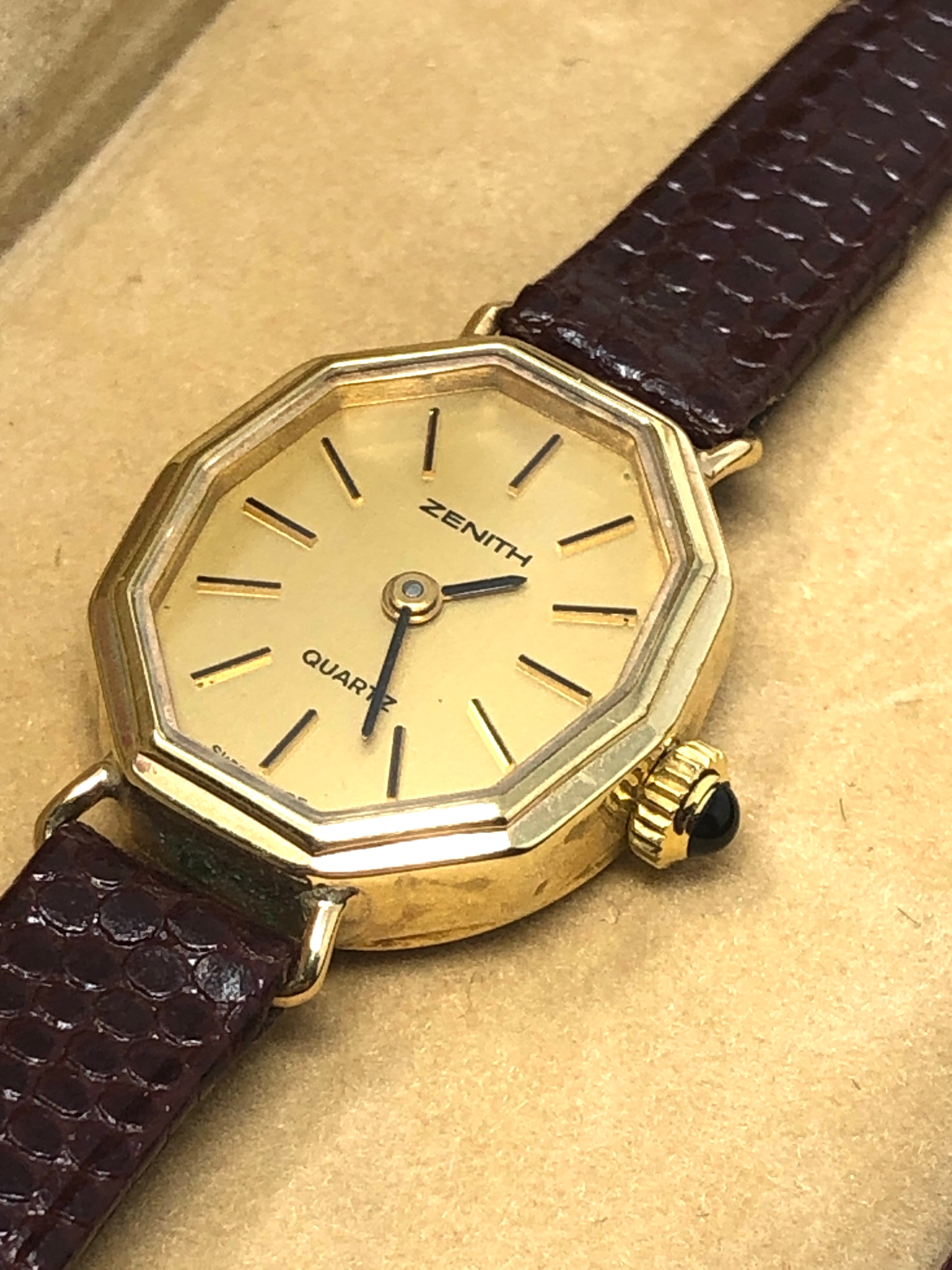 Boxed Ladies 9ct gold Zenith quartz wristwatch the watch is ticking - Image 2 of 3