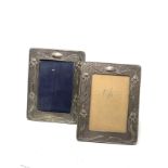 Vintage pair of silver picture frames measure approx 18cm by 14cm