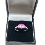 9ct white gold pink sapphire & diamond ring weight 2.3g