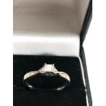 White gold diamond ring weight 1.7g