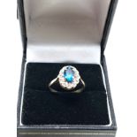 9ct gold topaz & diamond ring weight 2g