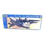 Aircraft model Revell 1/144 C-17a Globemaster III Kit 04044