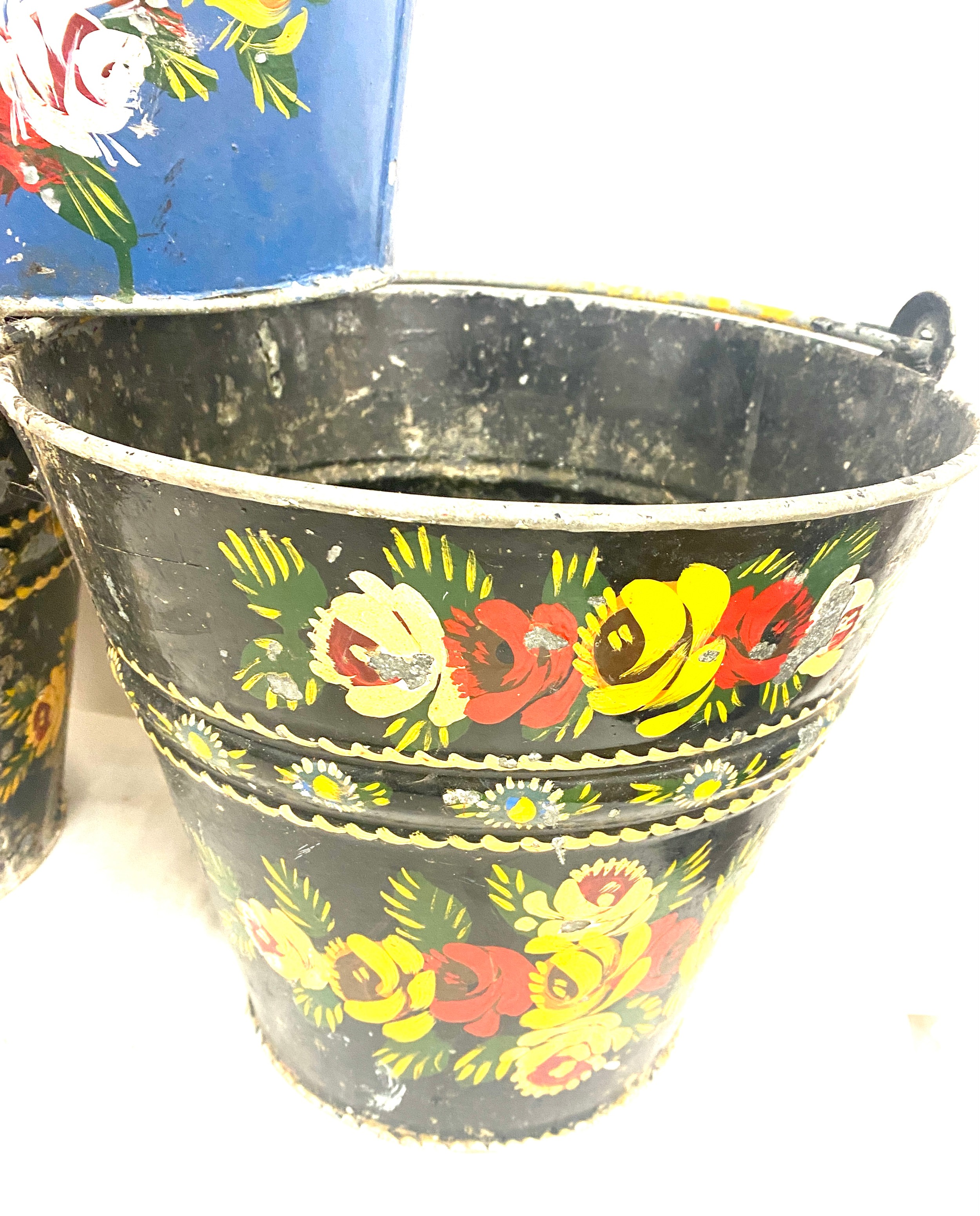 3 painted galvanished decorative buckets / bargeware - Image 2 of 7