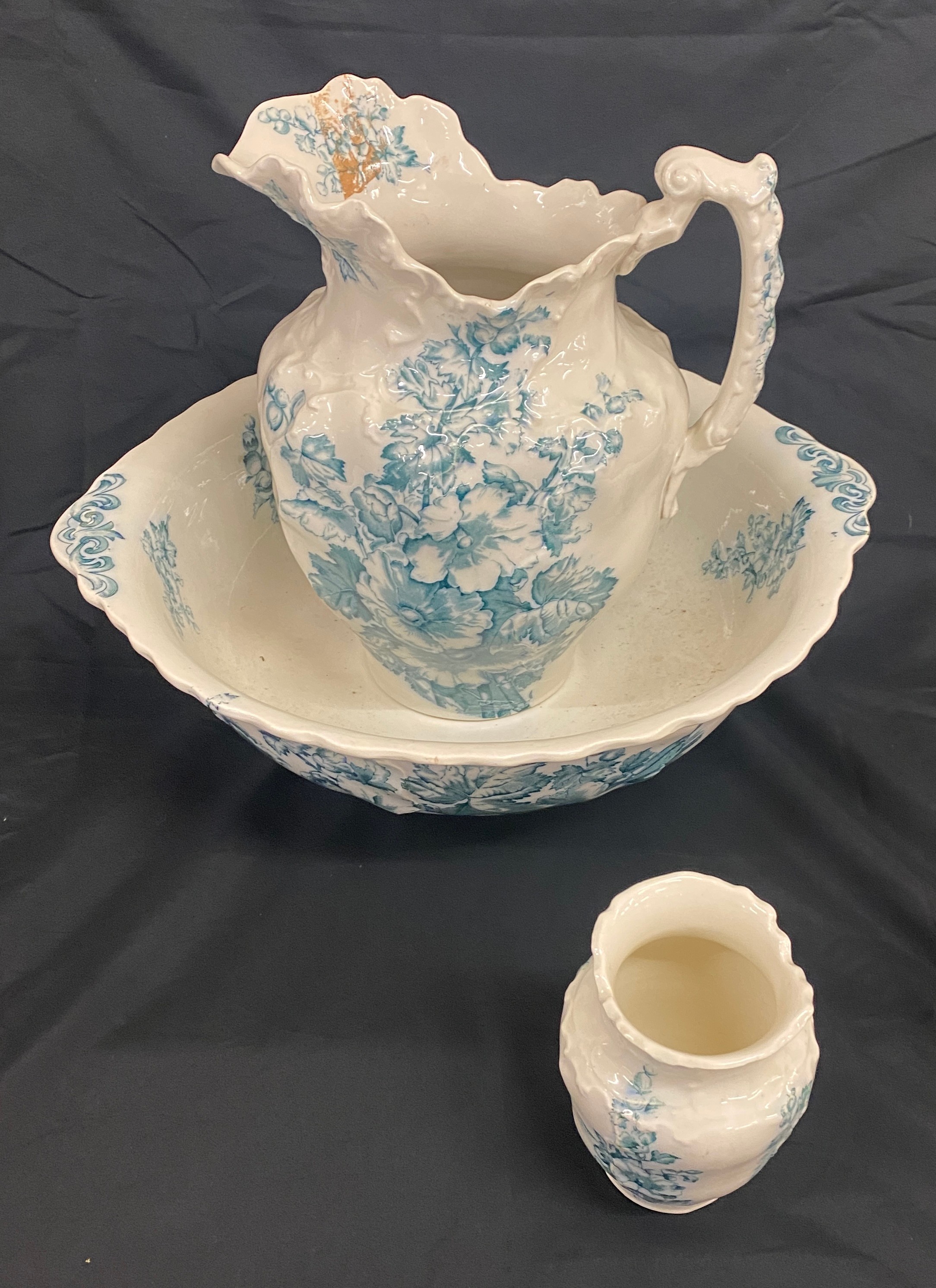 Decorative vintage blue and white jug and bowl - Bild 6 aus 6
