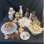 Selection of miscellaneous pottery to include Royal Albert etc