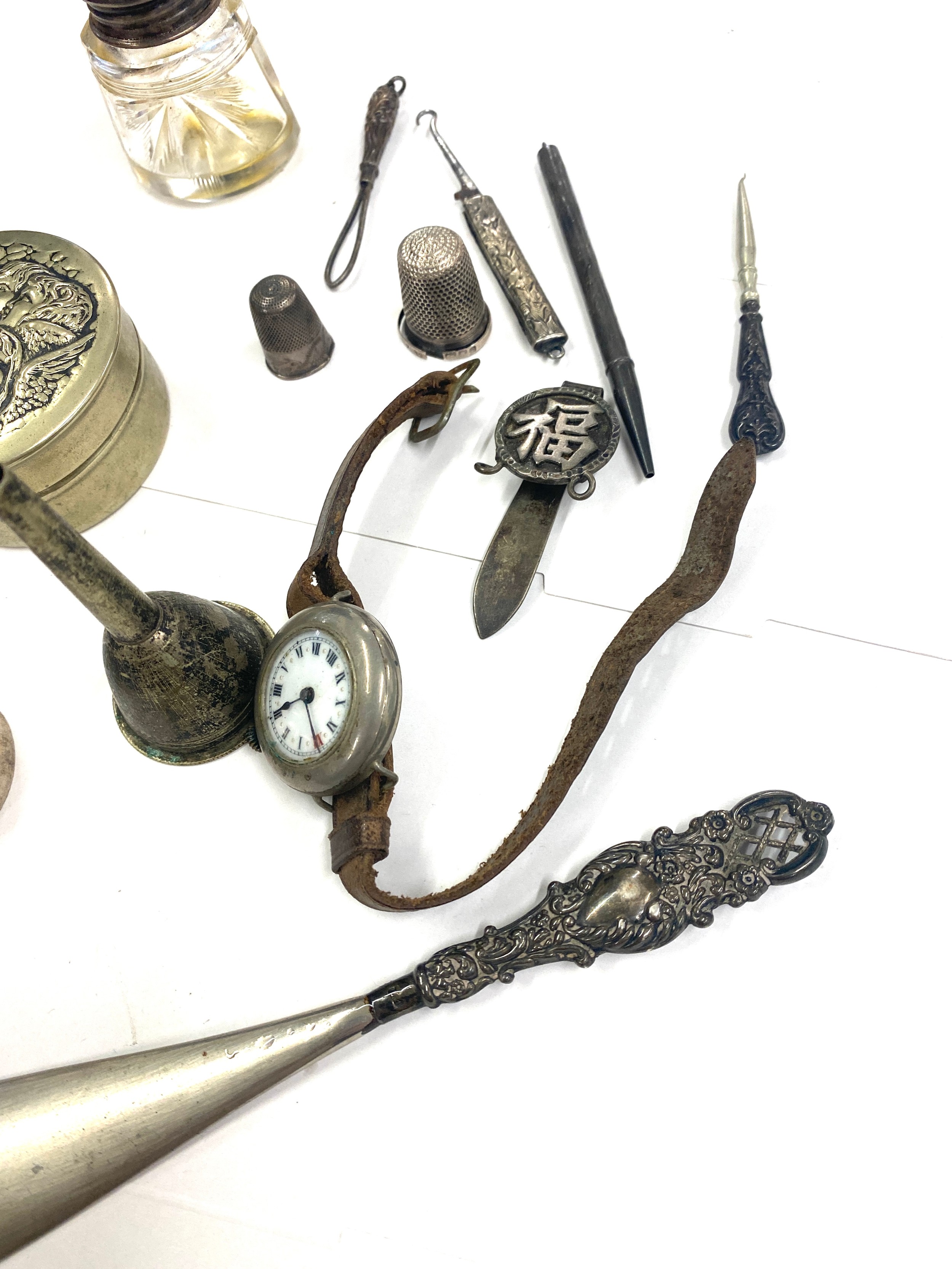 Silver thimbles, trench watch etc - Bild 2 aus 5